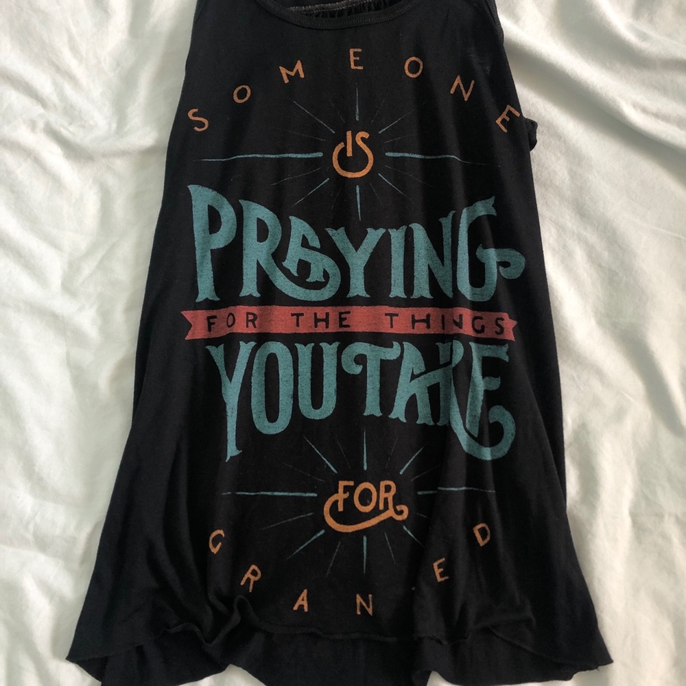 Graphic tank